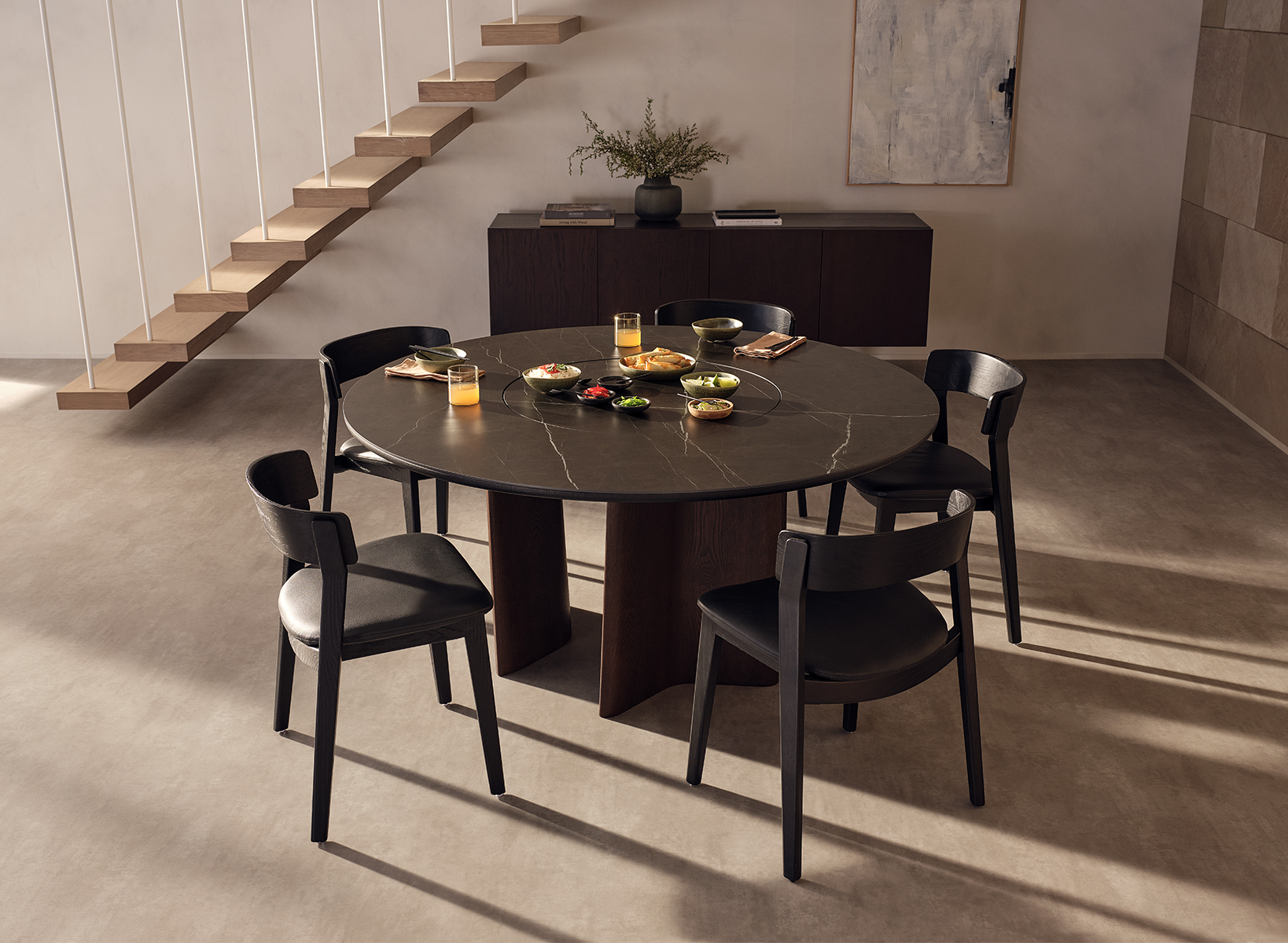 Issho Dining Table